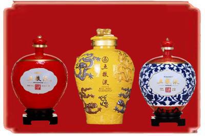 长泰县烟酒回收五粮液各种摆件.jpg
